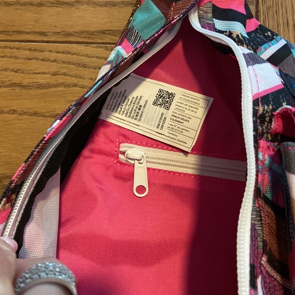 NWT Kavu Rope Sling Bag Sunset Blocks ~ Water Resistant - Picture 9 of 10